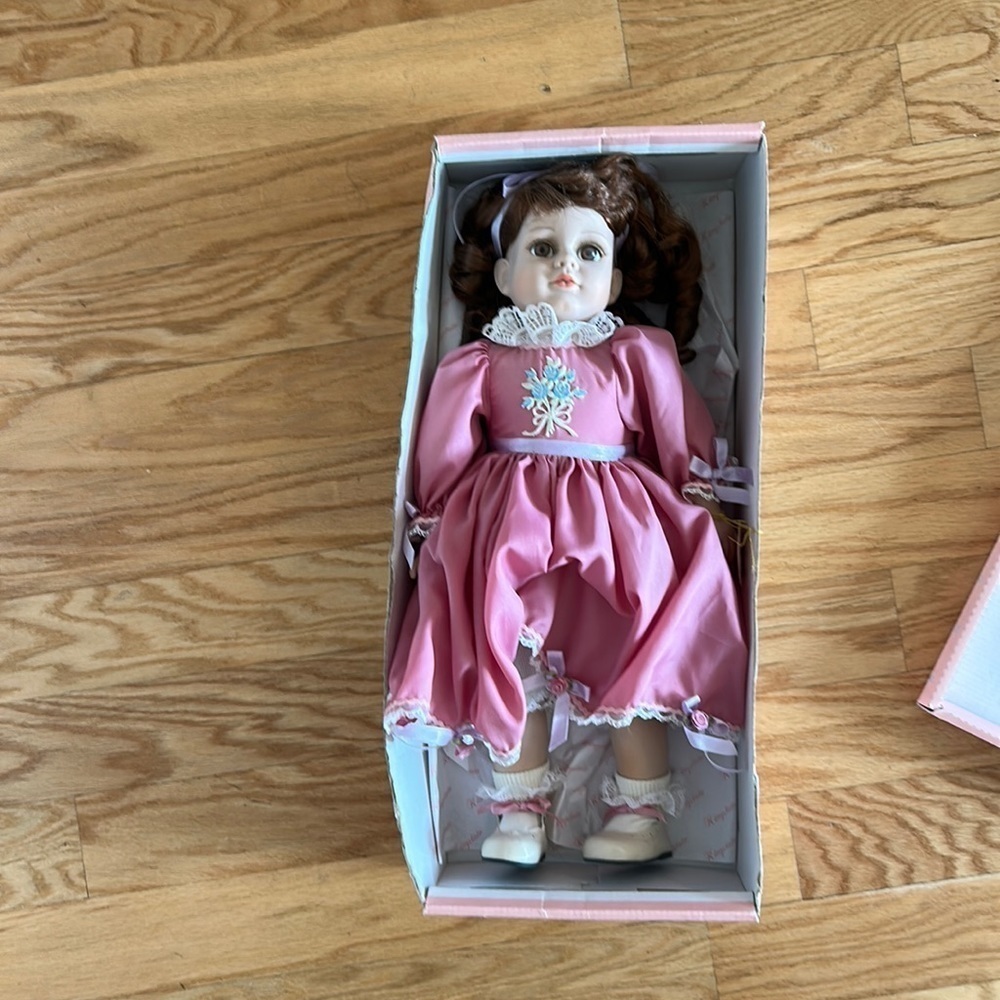 Kingstate vintage doll​​​​​​
